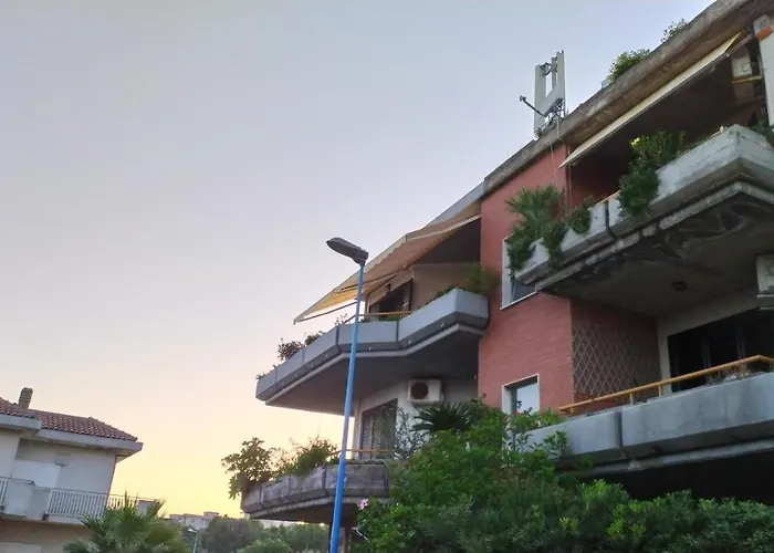 Bed and Breakfast Nero Basalto Azzurro Mare Aci Castello